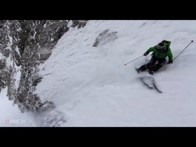 Extreme-hiihtäjä Giulia Monego laskemassa La Graven offariparatiisissa
