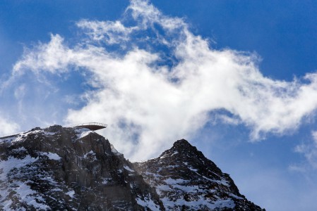 Stubain jäätikön katolla on maailman 10 hienoimman joukkoon listattu Top of Tyrol -maisematasanne (3210 m)