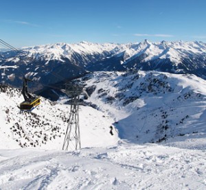 Zillertal ja Mayrhofen - hiihtokeskus
