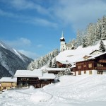 Davos alppikylä hiihtokylä alppimaisema hiihtokeskus