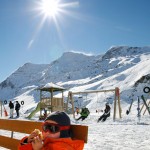 Sierre-anniviers leikkikenttä after ski rinneravintola lapset